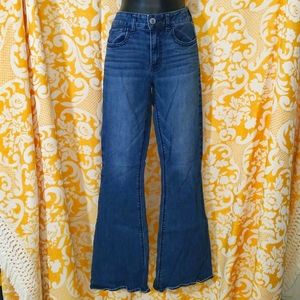 American Eagle HiRise Super Stretch flare jeans size 6